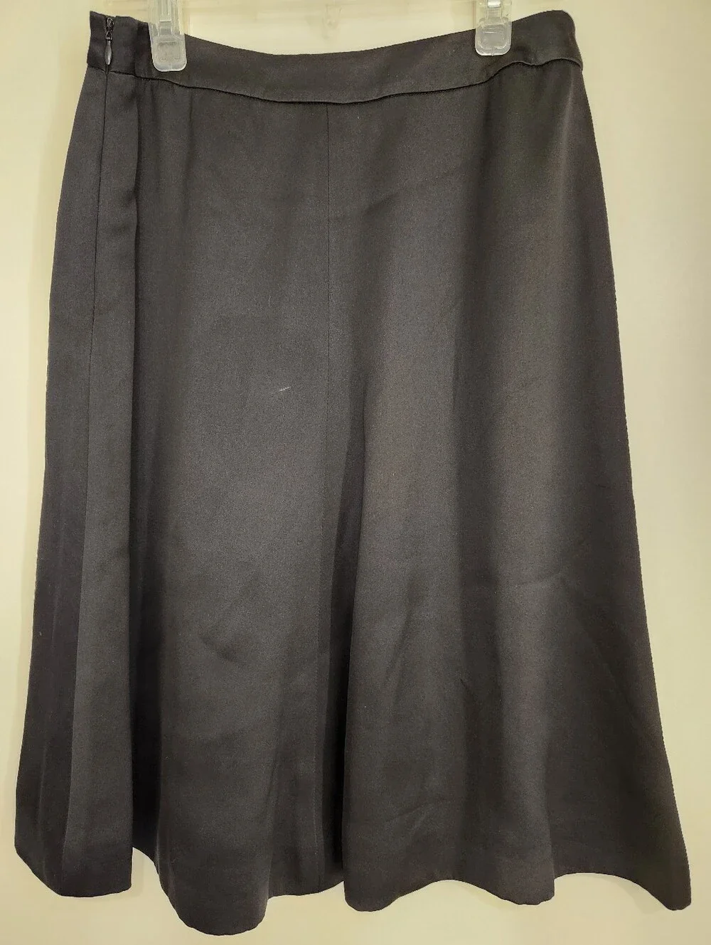 Giorgio Armani Vintage 1998 100% Silk Borgo 21 Classic Black A-Line Skirt